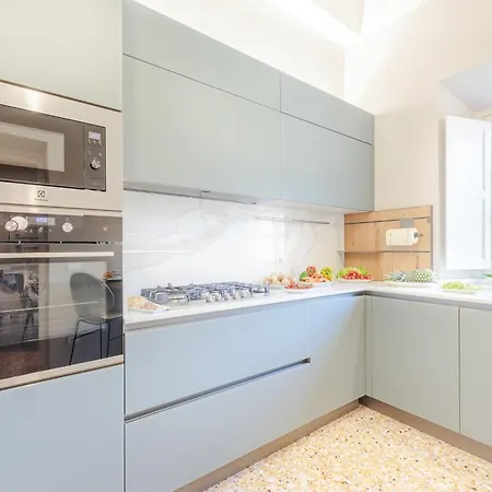 Artful Living In A Noble Lucca